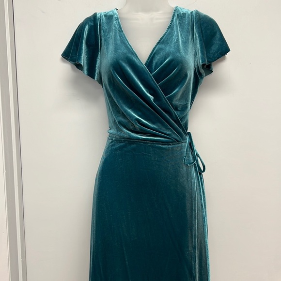 NWT After Six Velvet Flutter Sleeve Wrap Maxi Dress with Side Hip Pockets - Picture 1 of 14